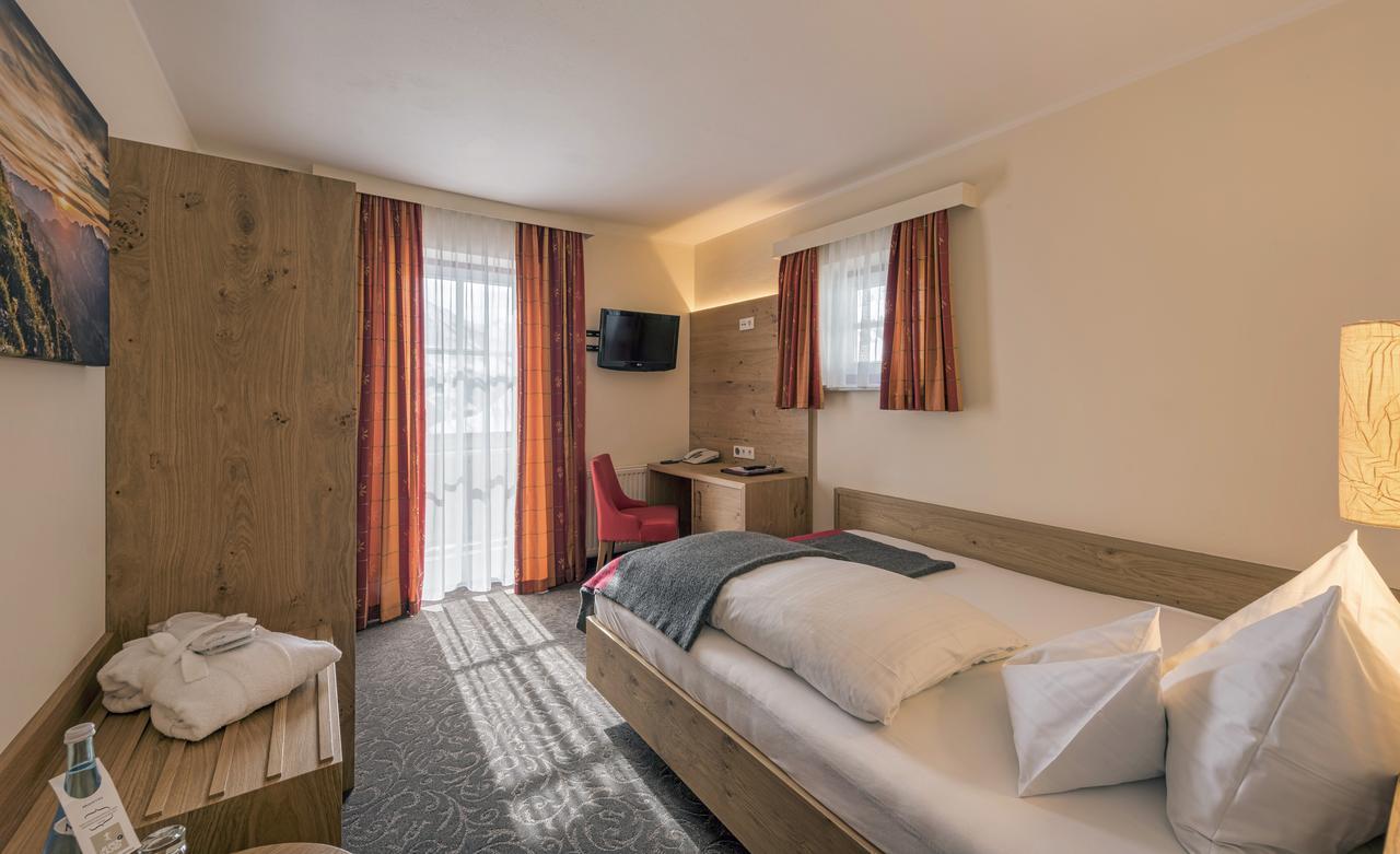 Hotel Alpenland Obertauern Exterior photo
